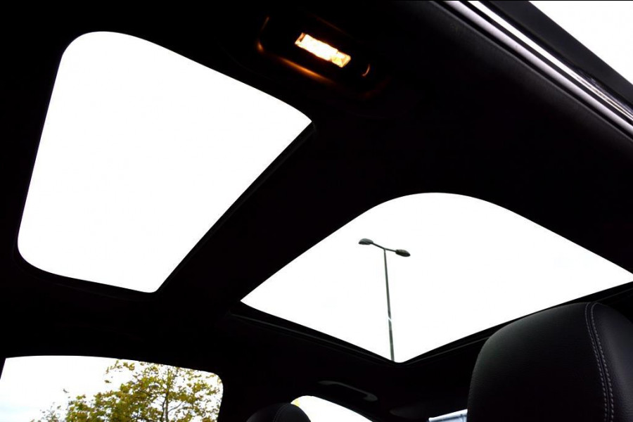 Mercedes-Benz E-Klasse 300 e AMG LEDER/NAVI/PANO/BURMESTER®