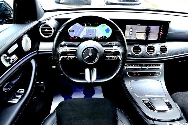 Mercedes-Benz E-Klasse 300 e AMG LEDER/NAVI/PANO/BURMESTER®