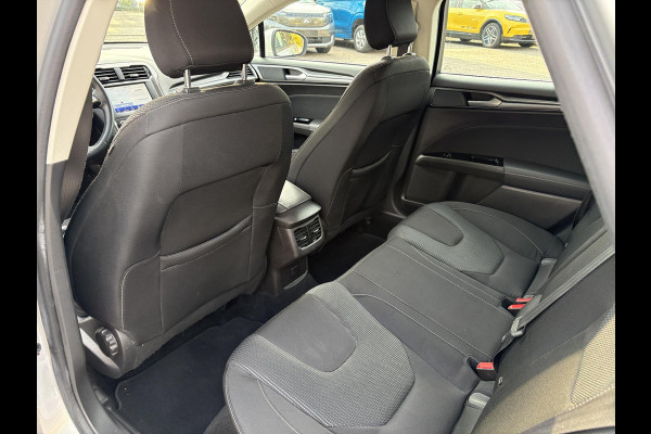 Ford Mondeo Wagon 2.0 IVCT HEV Titanium 187pk Automaat | Lichtmetaal | Navigatie | Apple Carplay / Android auto | Climate control