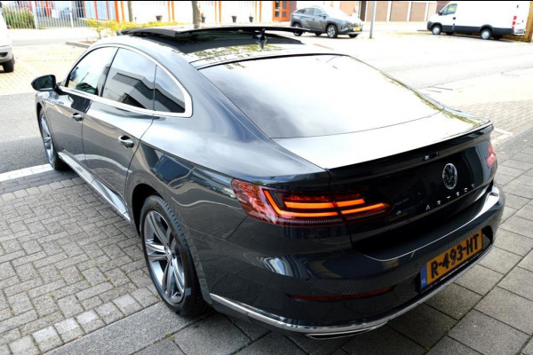 Volkswagen Arteon 2.0 TSI R-Line CAMERA/LMV18/NAVI/LEER/PANO