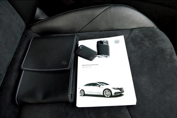 Volkswagen Arteon 2.0 TSI R-Line CAMERA/LMV18/NAVI/LEER/PANO