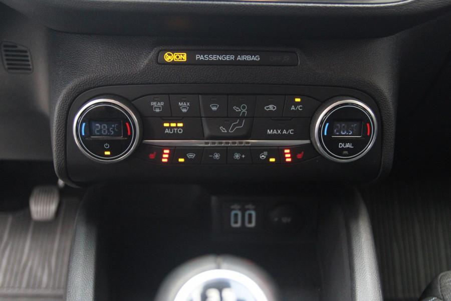 Ford Focus 1.0 EcoBoost Active Business | Trekhaak | Winterpakket