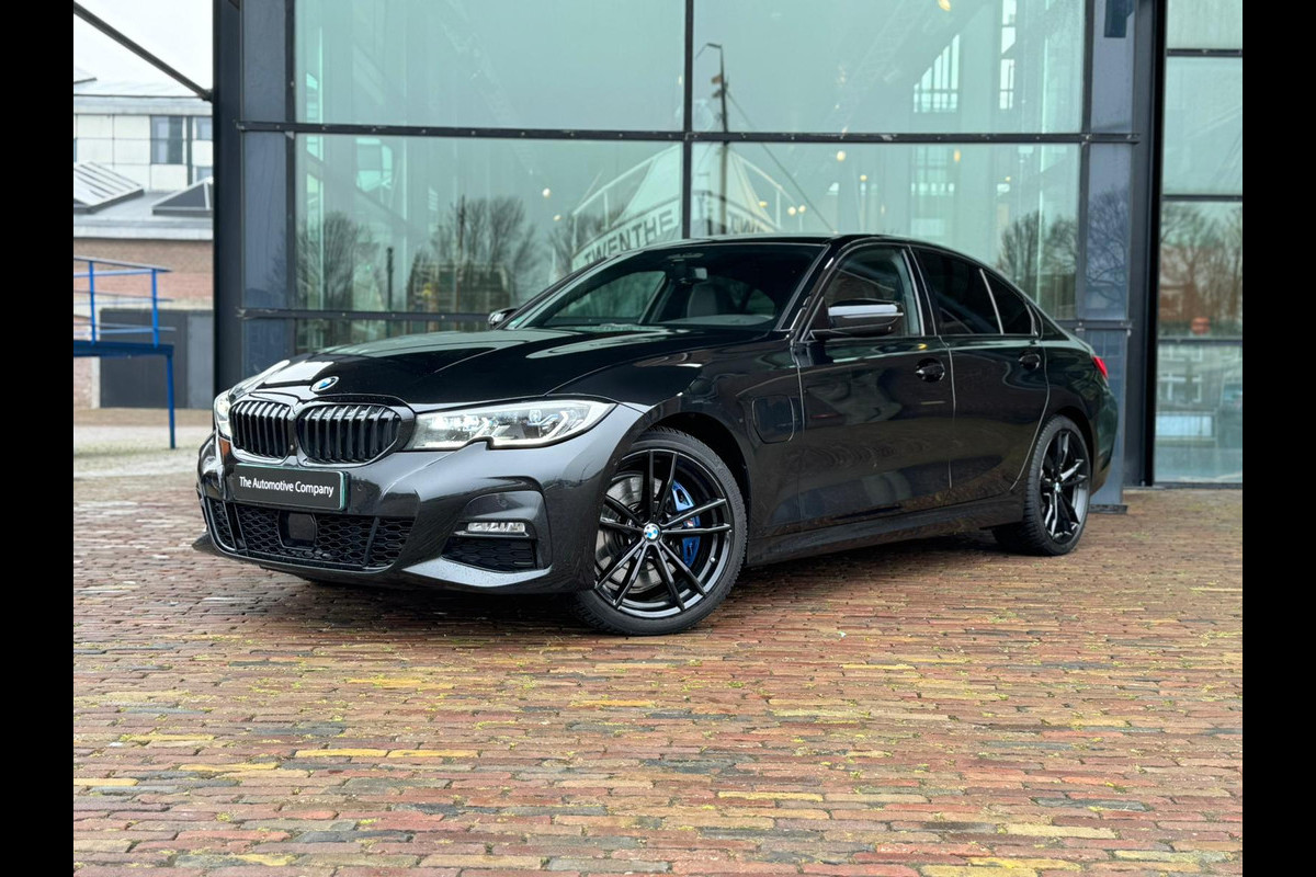 BMW 3-serie 330e M Sport |Head-Up|H&K|Laser|Driving ass|