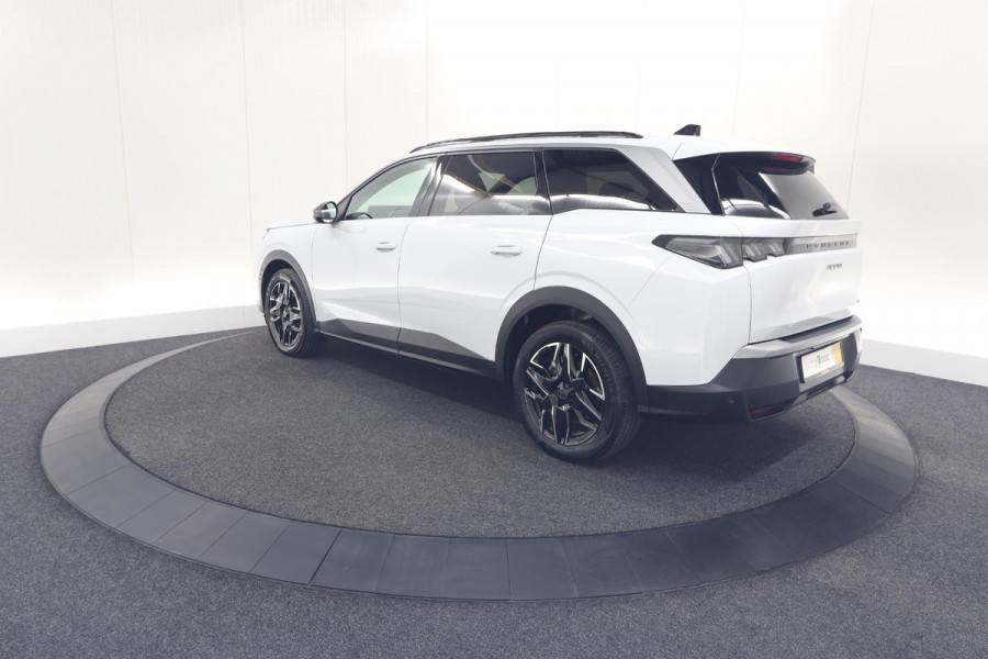 Peugeot 5008 Hybrid 136 e-DCS6 Allure | 7 Zitplaatsen | Camera | Stoelverwarming | Panoramic Navigation pack