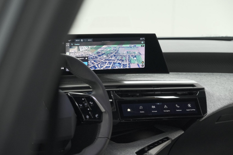 Peugeot 5008 Hybrid 136 e-DCS6 Allure | 7 Zitplaatsen | Camera | Stoelverwarming | Panoramic Navigation pack