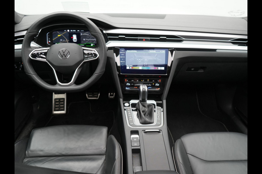 Volkswagen Arteon Shooting Brake 1.4 TSI eHybrid R-Line Business+ Plug In Hybrid 218pk Dealer O.H PHEV | Panodak | Trekhaak af Fabriek | Adaptive Cruise |  Lederen Sportstoelen Massage & Memory | 360 Camera | Head Up | Stuurverwarming | Virtual | BLIS |