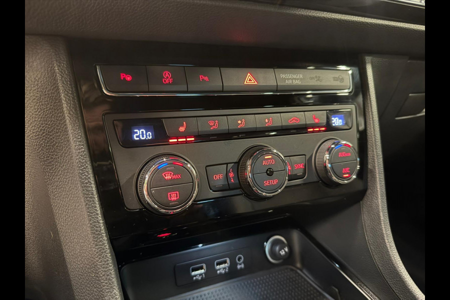 Seat Ateca 1.4 EcoTSI 150PK Xcellence Business Intense DSG, Virtual, Apple Carplay, Navi, Voll Led, Camera, Volledig Onderhoud