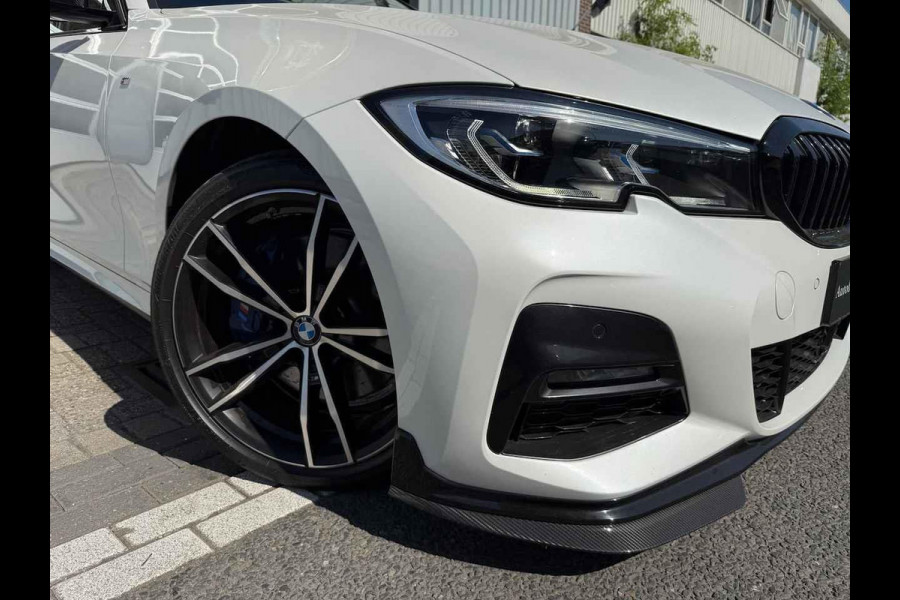 BMW 3-serie 330e High Executive M Performance CARBON/LASER
