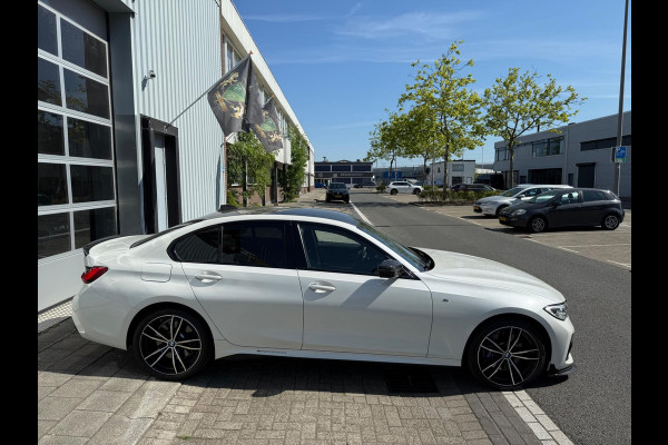 BMW 3-serie 330e High Executive M Performance CARBON/LASER