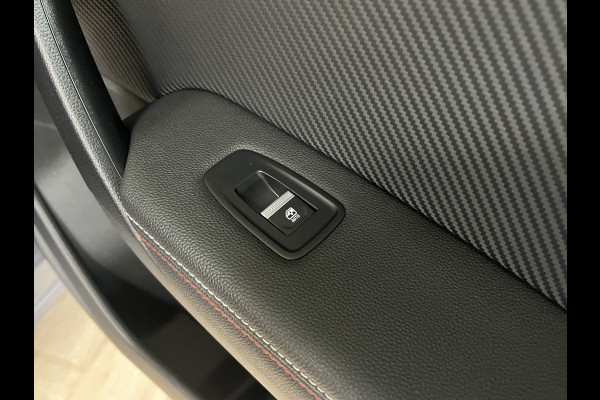 Renault Captur 1.3 TCe 140 R.S. Line | Groot 9,3" Navi | 18" | Stoelverwarming | Camera | Led | 100% Dealer onderhouden!