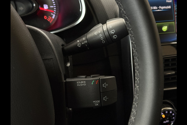 Renault Clio 1.2 TCe 120pk AUT Intens | Navi | Led | Camera | PDC V+A | 16" | Stoelverwarming | 100% Dealer onderhouden!