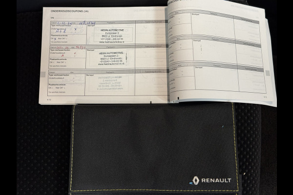 Renault Clio 1.2 TCe 120pk AUT Intens | Navi | Led | Camera | PDC V+A | 16" | Stoelverwarming | 100% Dealer onderhouden!