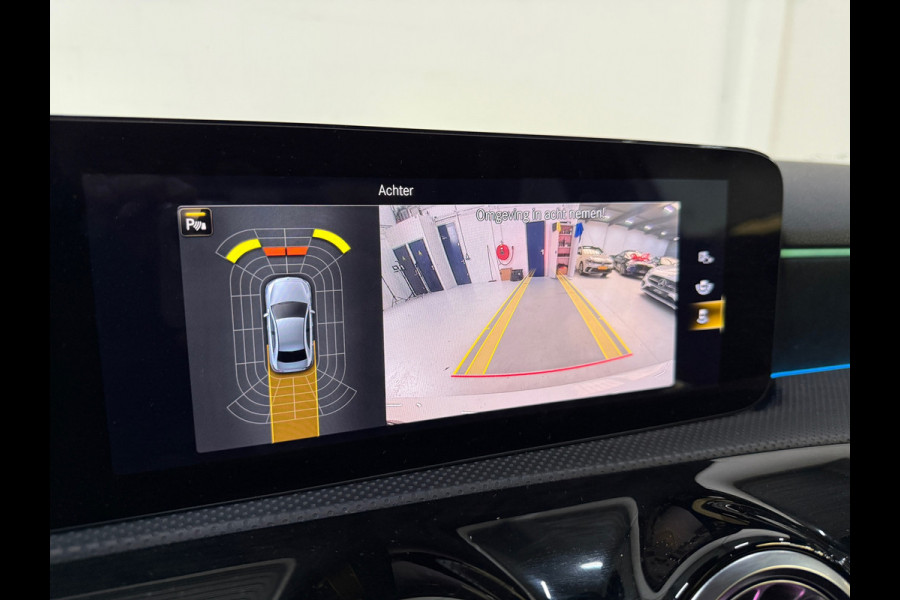 Mercedes-Benz A-Klasse AMG A35 4MATIC Premium Panoramadak, Burmester