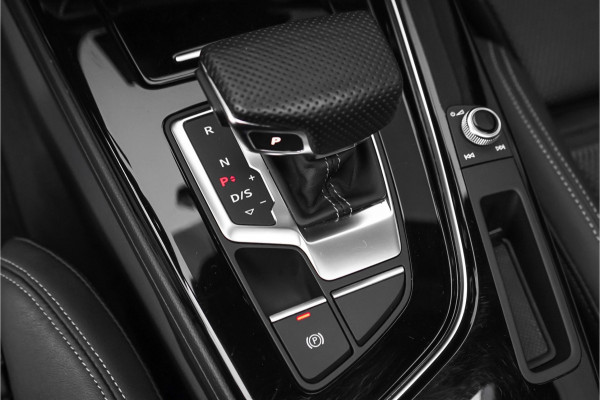 Audi A5 Sportback 35 TFSI S Edition Competition Pano Matrix Zwart Optiek 19"