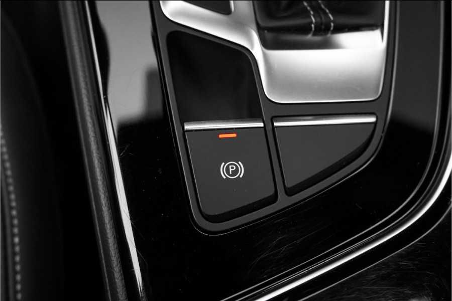 Audi A5 Sportback 35 TFSI S Edition Competition Pano Matrix Zwart Optiek 19"