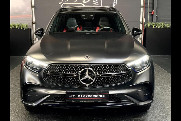 Mercedes-Benz GLC 300de 4MATIC AMG Line PANODAK HUD