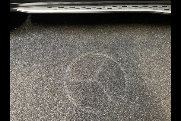 Mercedes-Benz GLC 300de 4MATIC AMG Line PANODAK HUD