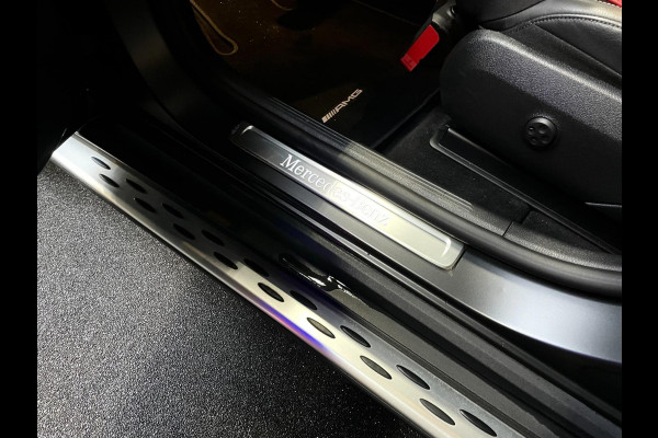 Mercedes-Benz GLC 300de 4MATIC AMG Line PANODAK HUD