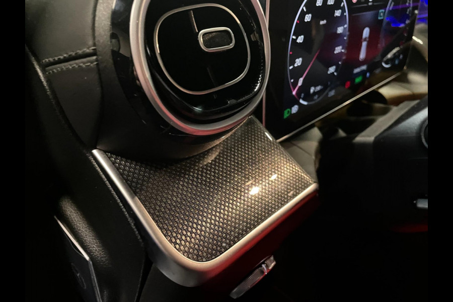 Mercedes-Benz GLC 300de 4MATIC AMG Line PANODAK HUD