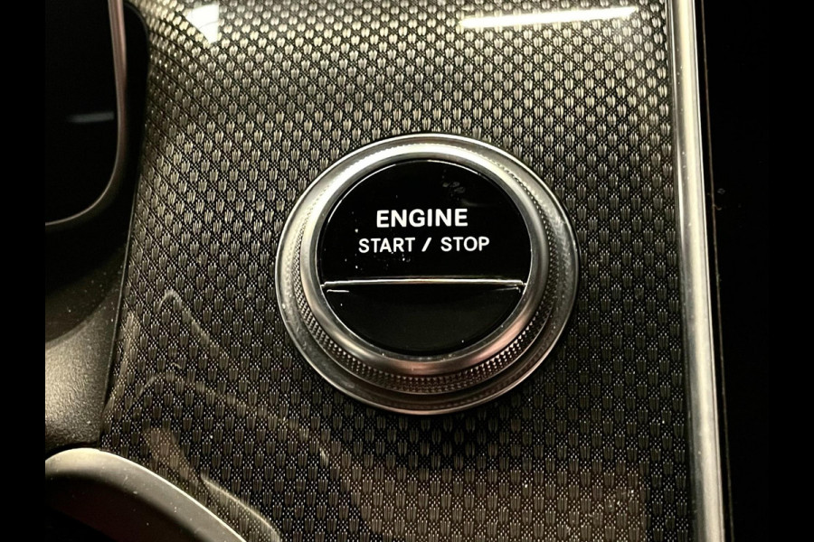 Mercedes-Benz GLC 300de 4MATIC AMG Line PANODAK HUD