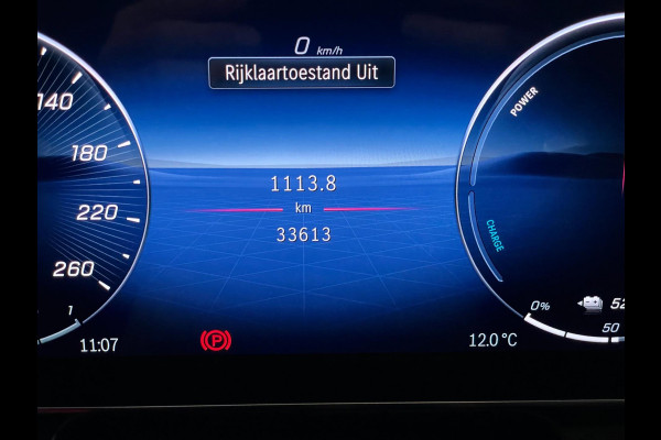 Mercedes-Benz GLC 300de 4MATIC AMG Line PANODAK HUD