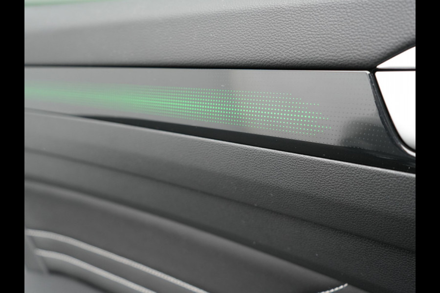 Volkswagen Arteon Shooting Brake 1.4 TSI eHybrid R-Line Business+ Plug In Hybrid 218pk Dealer O.H PHEV | Panodak | Trekhaak af Fabriek | Adaptive Cruise |  Lederen Sportstoelen Massage & Memory | 360 Camera | Head Up | Stuurverwarming | Virtual | BLIS |