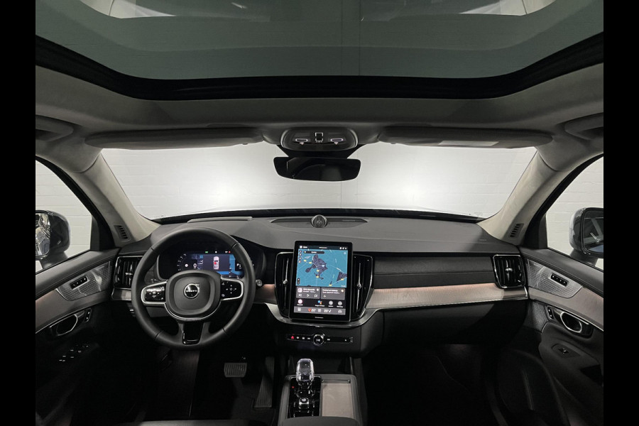 Volvo XC90 2.0 T8 Plug-in hybrid AWD Ultra Dark Luchtvering | Massage | Bowers & Wilkins | Trekhaak | Adapt. Cruise | Stoelventilatie | 22" wielen | 360 camera | Head-up