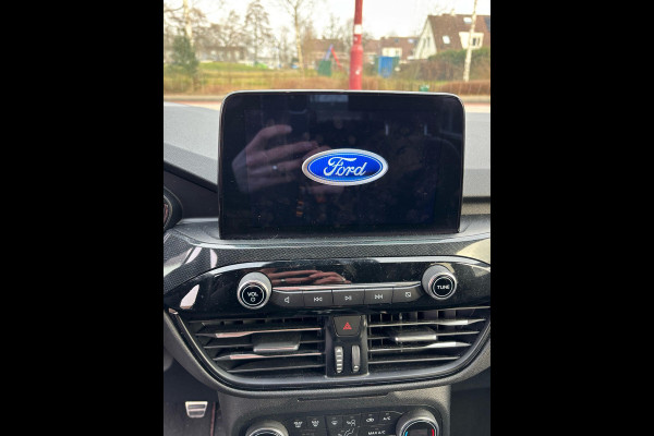 Ford Kuga 1.5 EcoBoost ST-Line X 150pk | Afneembare Trekhaak | Winterpack | B&O Audio | 1.800kg Trekgewicht |