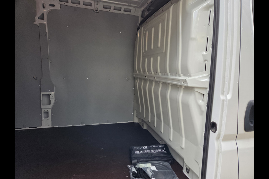 Renault Master = Citroen E-Jumper L3H2 ALS NIEUW SLECHTS 475 KM 70Kwh