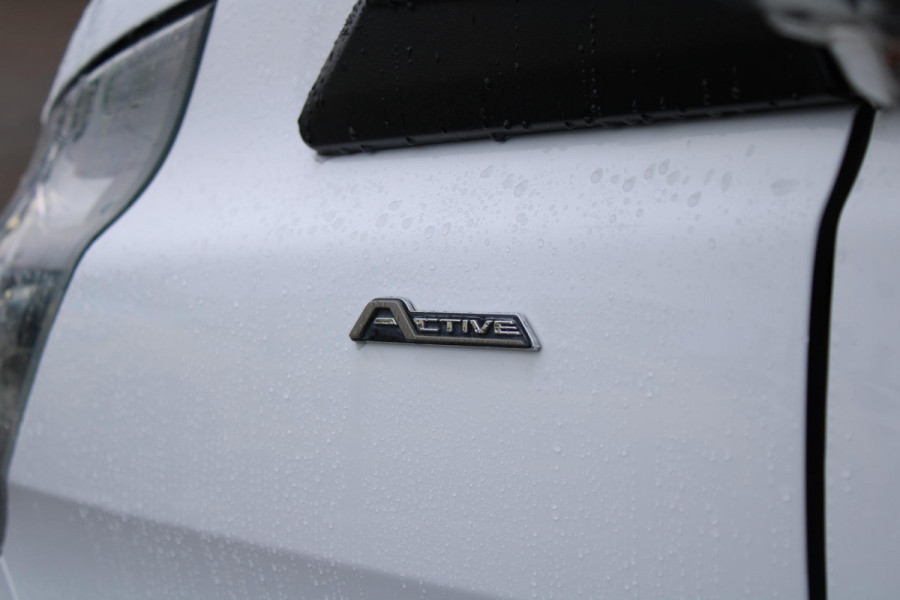 Ford Transit Custom 320 2.0 TDCI L2H1 Limited DC | Trekhaak | Stoelverwarming | Navigatie | Camera | Cruise Control Adaptive |