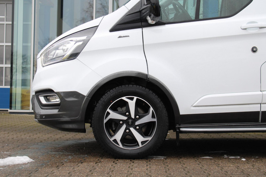 Ford Transit Custom 320 2.0 TDCI L2H1 Limited DC | Trekhaak | Stoelverwarming | Navigatie | Camera | Cruise Control Adaptive |