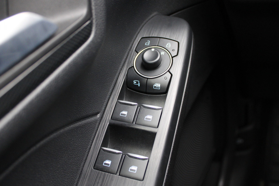 Ford Kuga 2.5 PHEV ST-Line X | Trekhaak | Panoramadak | B&O | BLIS | Matrix | Adaptieve cruise