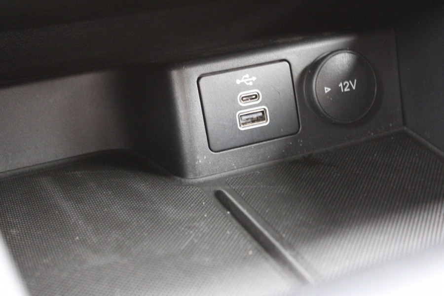 Ford Kuga 2.5 PHEV ST-Line X | Trekhaak | Panoramadak | B&O | BLIS | Matrix | Adaptieve cruise