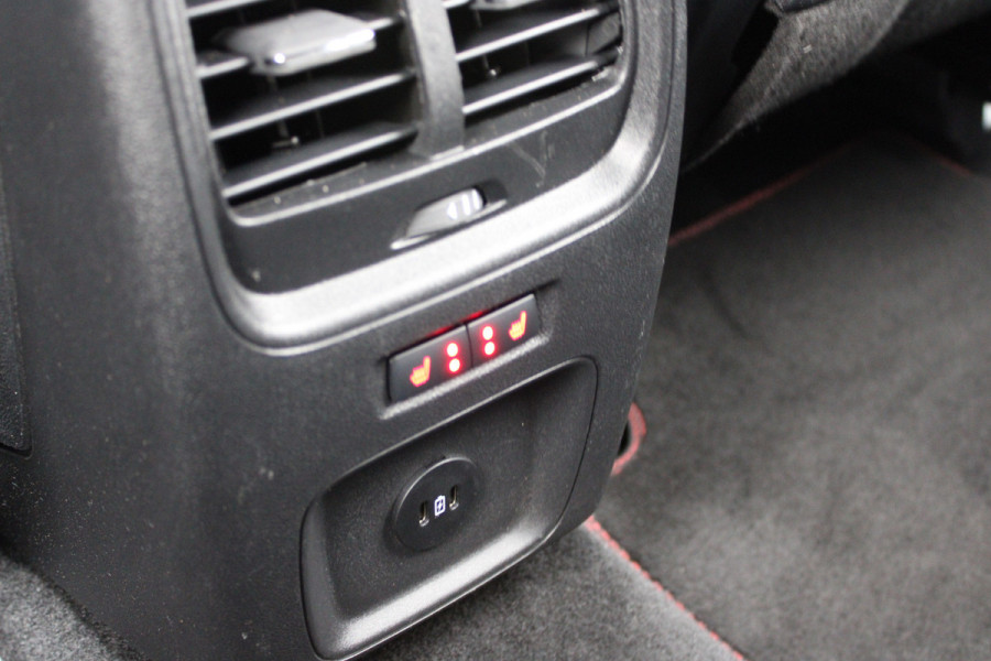 Ford Kuga 2.5 PHEV ST-Line X | Trekhaak | Panoramadak | B&O | BLIS | Matrix | Adaptieve cruise