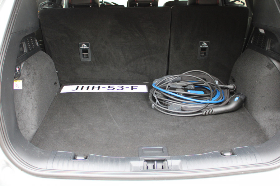 Ford Kuga 2.5 PHEV ST-Line X | Trekhaak | Panoramadak | B&O | BLIS | Matrix | Adaptieve cruise