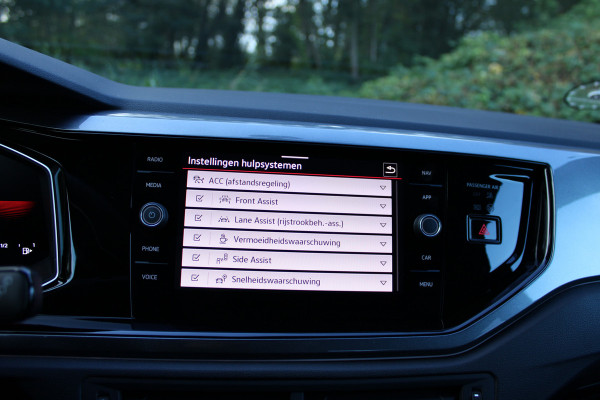 Volkswagen Polo GTI 2.0 TSI 210PK DSG GTI-SPORT LED/PDC/CARPLAY FABRIEKS GARANTIE