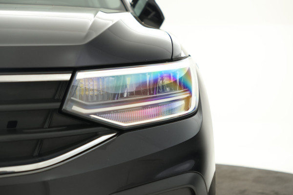 Volkswagen Tiguan 1.5 TSI Elegance Automaat, Volleder, Digital Dash