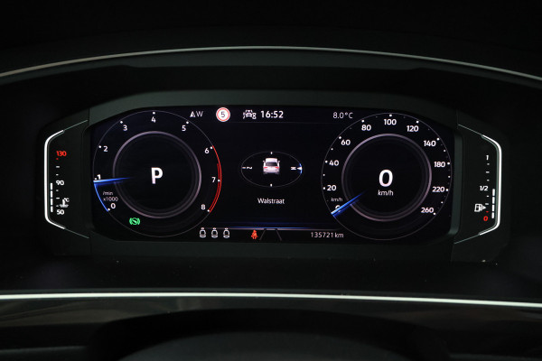 Volkswagen Tiguan 1.5 TSI Elegance Automaat, Volleder, Digital Dash
