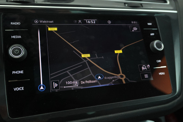 Volkswagen Tiguan 1.5 TSI Elegance Automaat, Volleder, Digital Dash