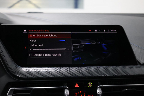 BMW 1-serie M135i xDrive 306+PK M-PERFORMANCE/LED/VIRTUAL/SFEER/PANO/LEER+S.VERWARMING/CAM/LMV/ACC/ECC/12 MND GARANTIE!