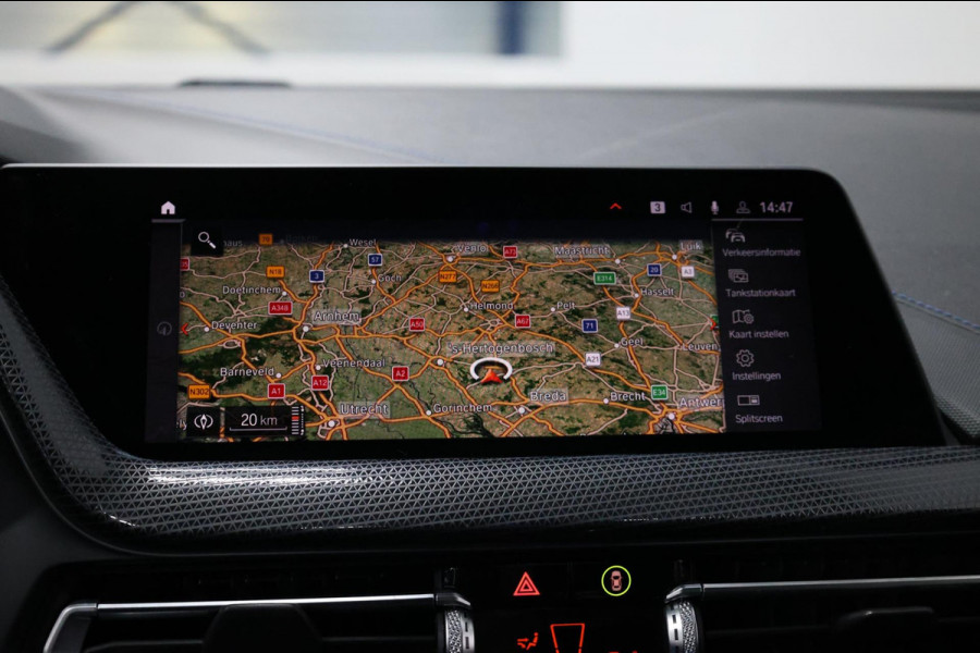 BMW 1-serie M135i xDrive 306+PK M-PERFORMANCE/LED/VIRTUAL/SFEER/PANO/LEER+S.VERWARMING/CAM/LMV/ACC/ECC/12 MND GARANTIE!