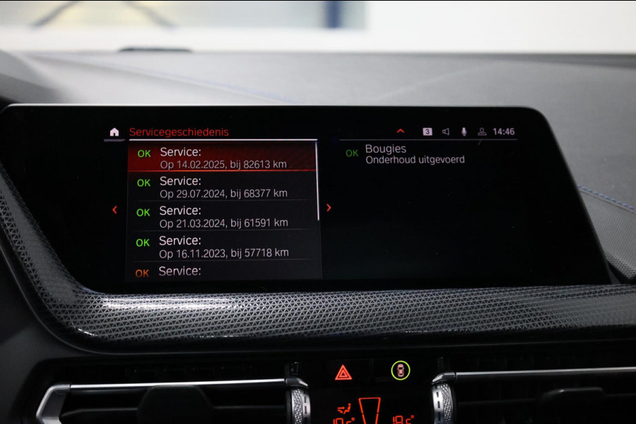 BMW 1-serie M135i xDrive 306+PK M-PERFORMANCE/LED/VIRTUAL/SFEER/PANO/LEER+S.VERWARMING/CAM/LMV/ACC/ECC/12 MND GARANTIE!