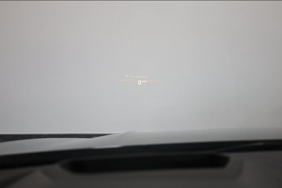 BMW 1-serie M135i xDrive 306+PK M-PERFORMANCE/LED/VIRTUAL/SFEER/PANO/LEER+S.VERWARMING/CAM/LMV/ACC/ECC/12 MND GARANTIE!