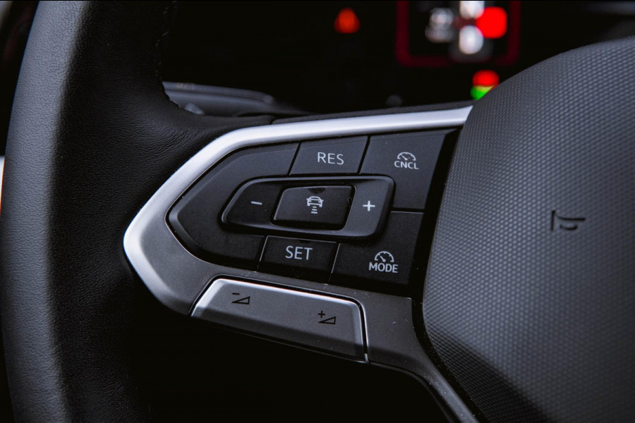 Volkswagen Golf Volkswagen Golf 8.5 1.5 eTSI 150pk Goal Edition Trekhaak|Stoelverw.|Navi|Cruise|Carplay
