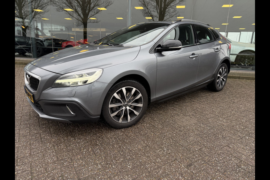 Volvo V40 Cross Country T3 Automaat Summum ** Navigatie ** Business Pack ** Stoelverwarming