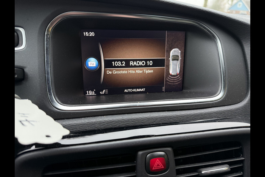 Volvo V40 Cross Country T3 Automaat Summum ** Navigatie ** Business Pack ** Stoelverwarming