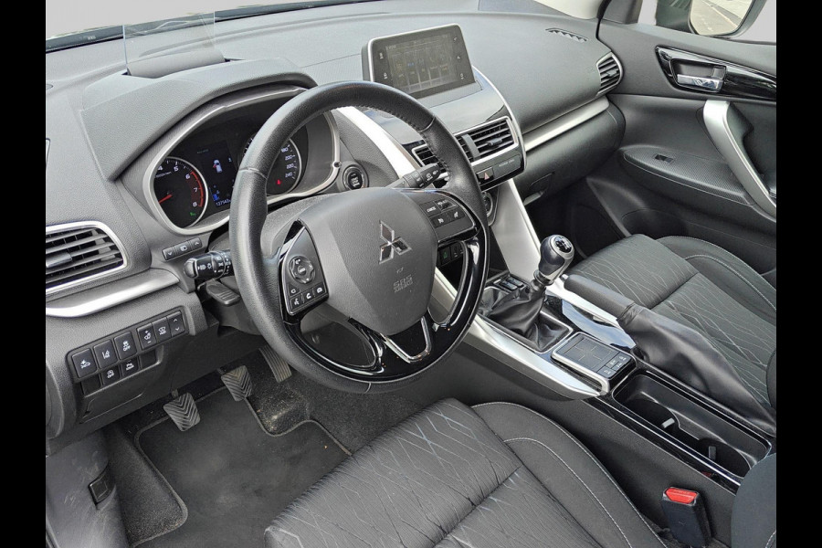 Mitsubishi Eclipse Cross 1.5 DI-T First Edition | Camera