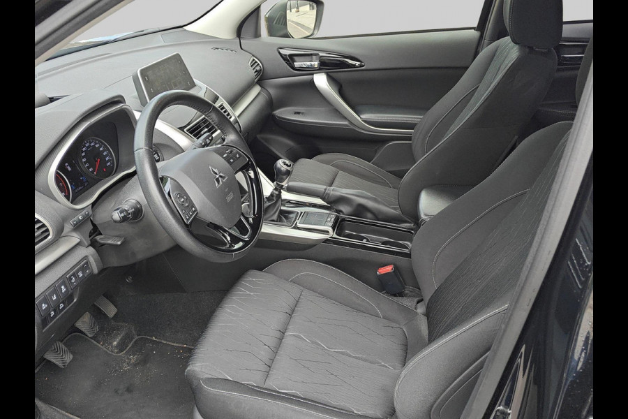 Mitsubishi Eclipse Cross 1.5 DI-T First Edition | Camera