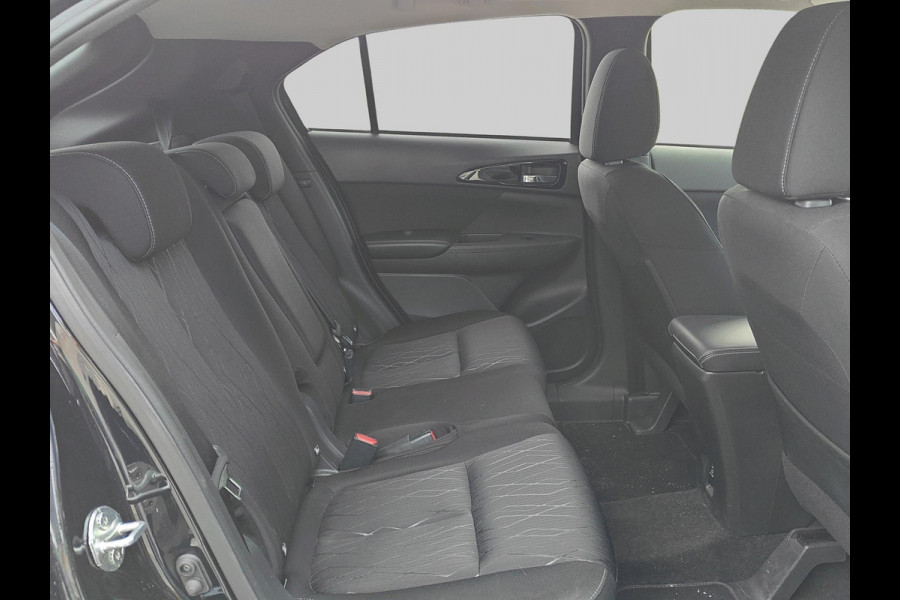 Mitsubishi Eclipse Cross 1.5 DI-T First Edition | Camera