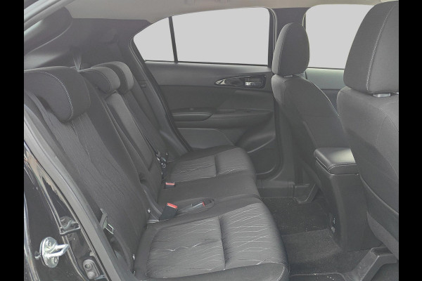 Mitsubishi Eclipse Cross 1.5 DI-T First Edition | Camera